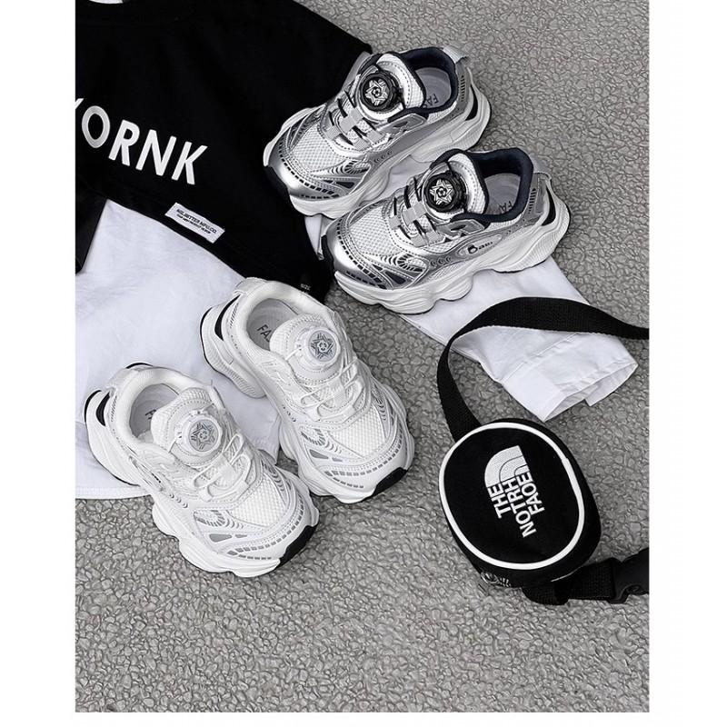 Kids Breathable Mesh Sneakers With Rotating Buckle Closure Unisex Chunky Running Shoes