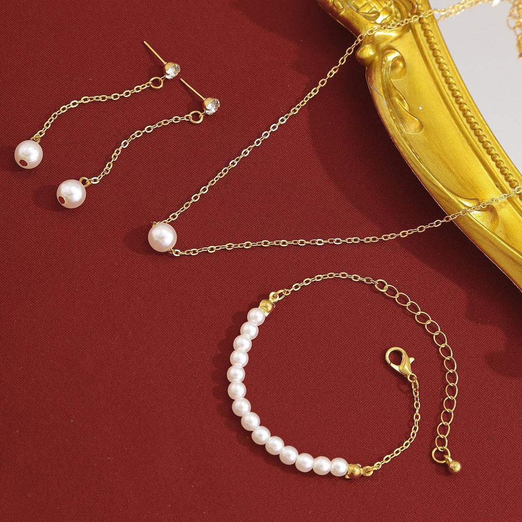 Комплект ожерелий с крестом из высококачественного искусственного жемчуга и сплава