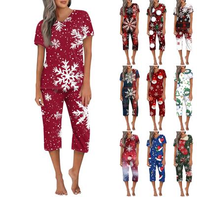 Женская повседневная спортивная пижама с коротким рукавом и укороченными брюками с рождественским принтом