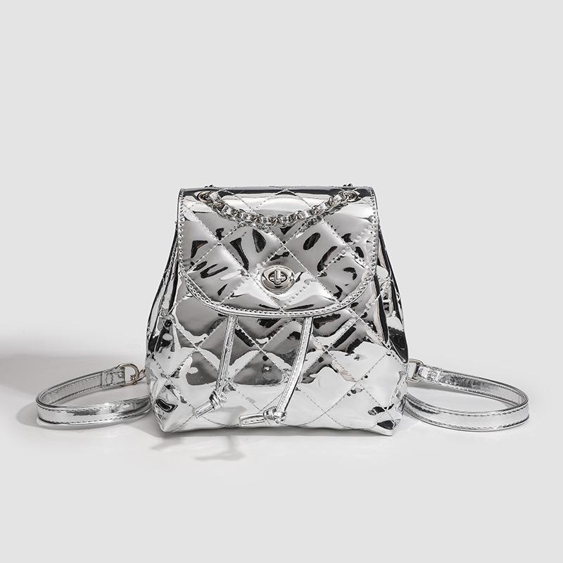 2025 Summer New Niche High-end Color Silver Backpack Diamond Chain Bucket Bag Mini Small Backpack