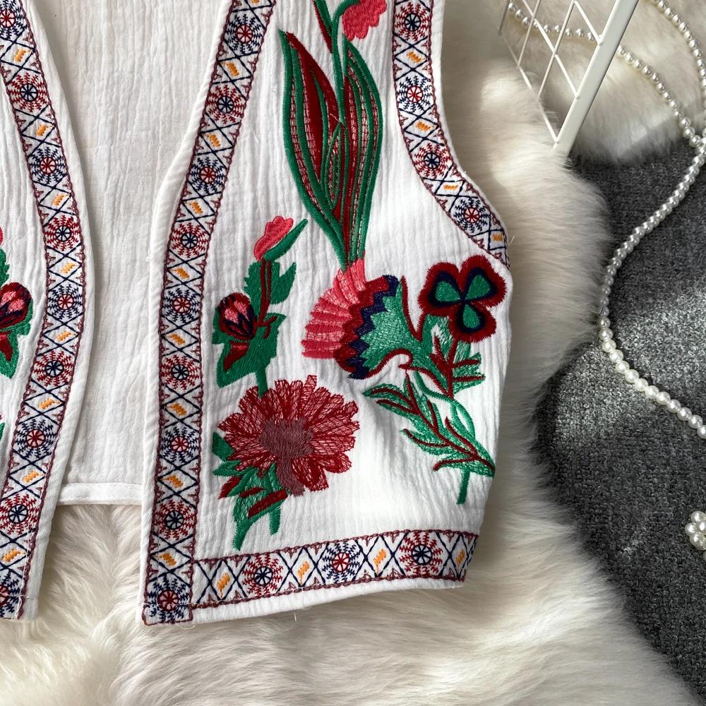 Вязаный крючком топ с цветочной вышивкой, трикотажные женские топы с v-образным вырезом, народная мода, жилет для женщин, винтажный большой размер