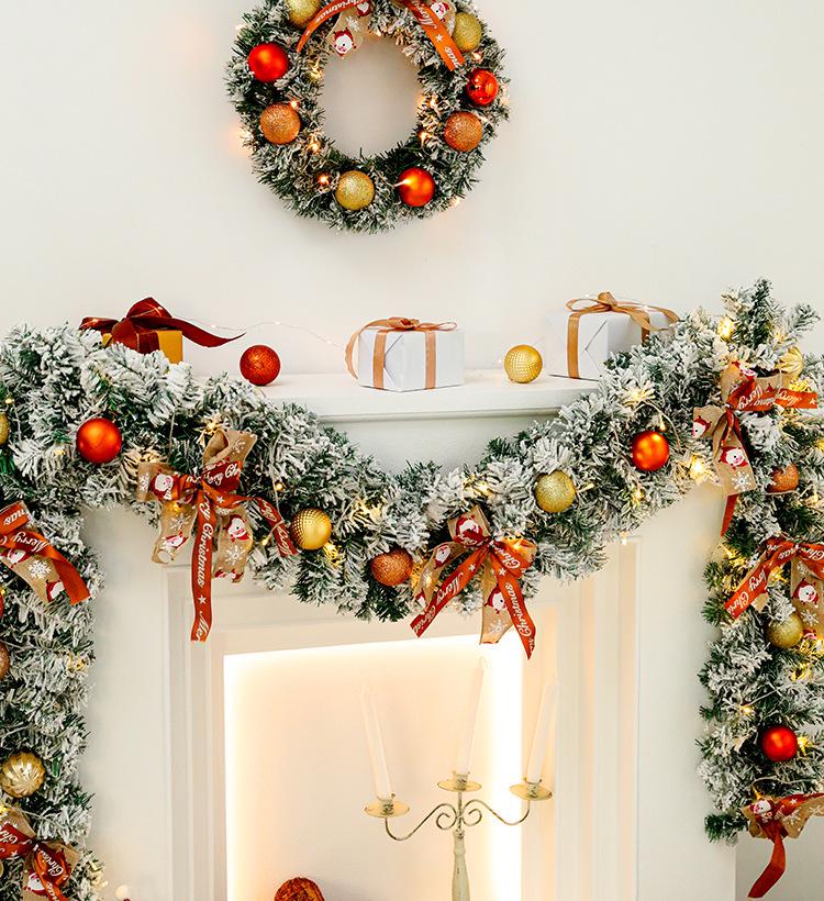 Christmas Vine Wreath Door & Wall Hanging Ornament
