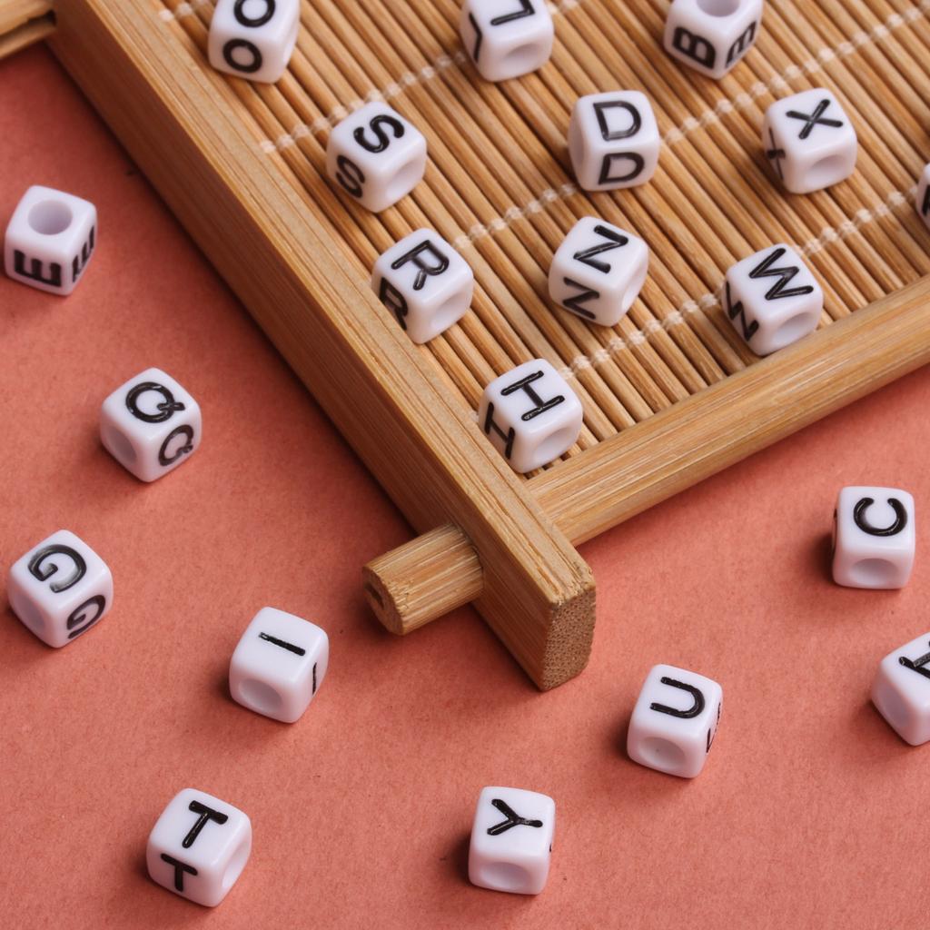 White Black Pendants Handcrafts Beading Material DIY 26 Letters Beads Bracelets Phone Chain 5.5mm Acrylic Big Hole Necklace DIY Jewelry Accessories