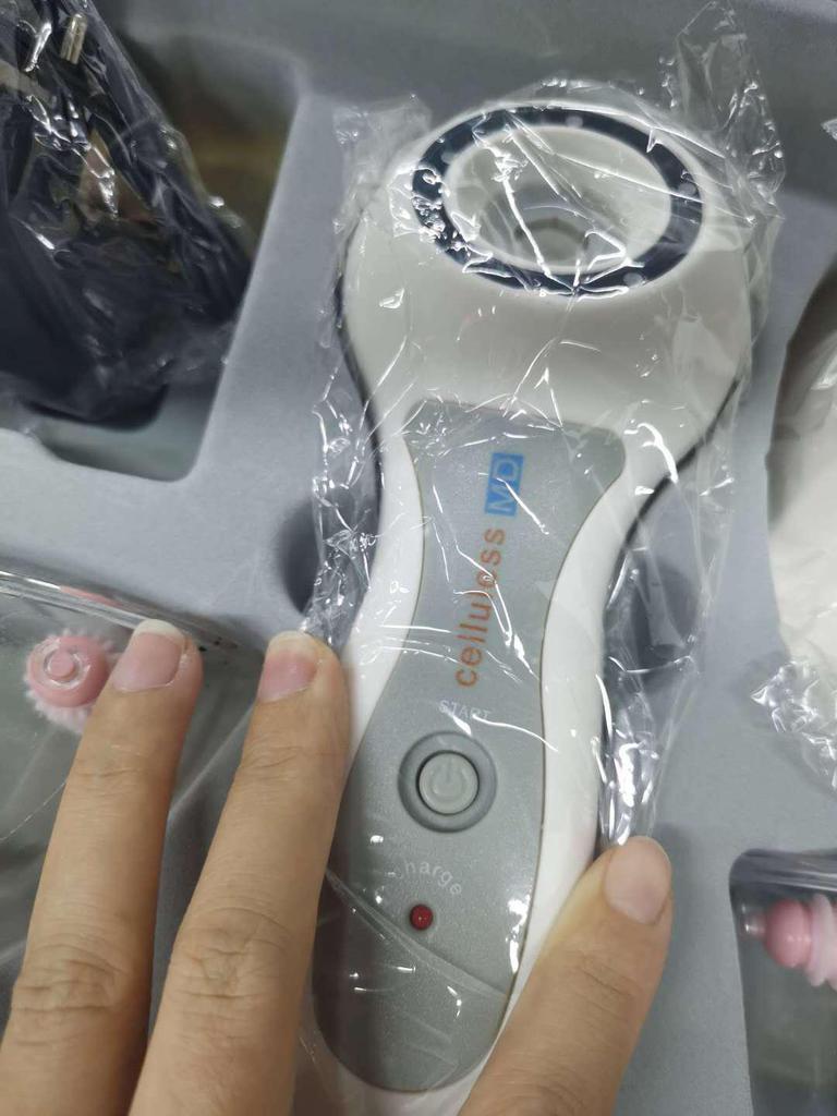 Celluless MD Электрический массажер для груди и вакуумный аппарат