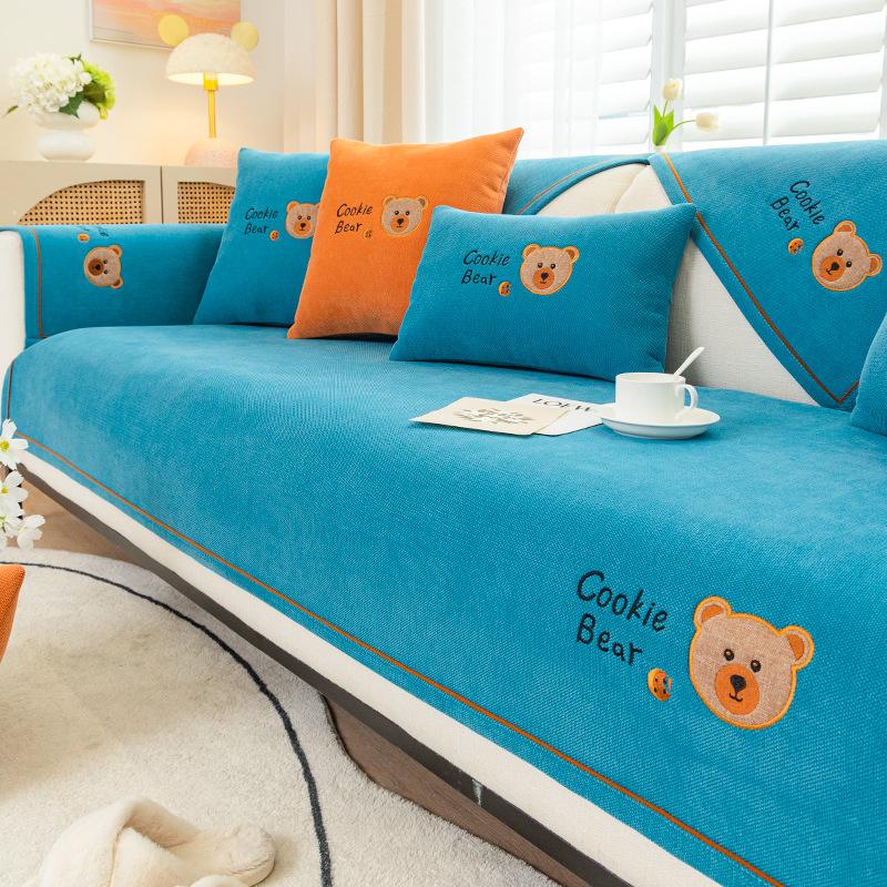 New Cartoon Sofa Cover Solid Color Chenille Universal Anti-slip Sofa Covers for Living Room Embroidered Little Bear Couch Covers