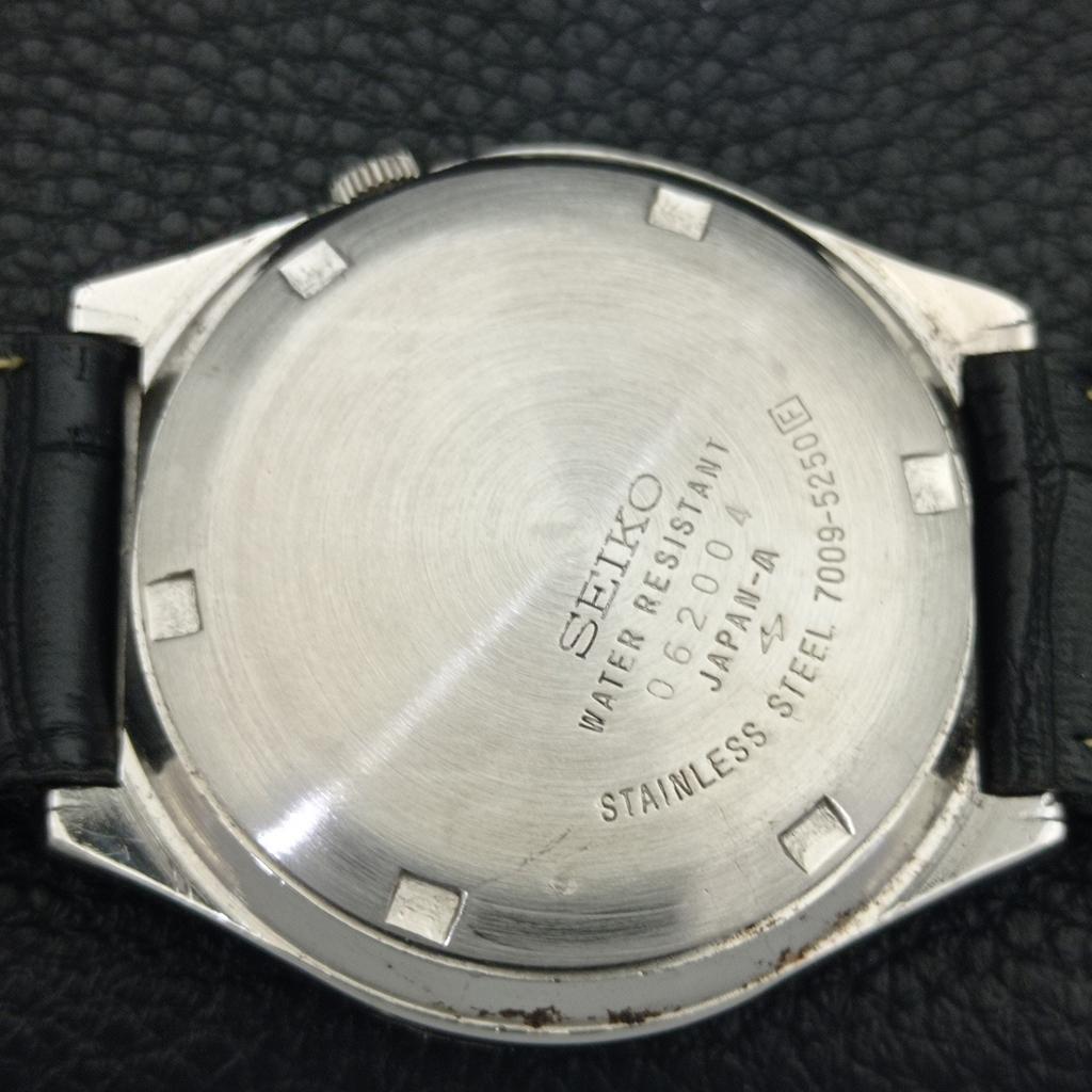 ЯПОНИЯ ВИНТАЖ SEIKO 5 АВТОМАТ 7009A МУЖСКИЕ ЧАСЫ С ЧЕРНЫМ ЦИФЕРБЛАТОМ a702352-5