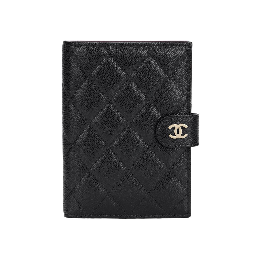 Chanel Стеганый Черный Кожаный Кошелек-Держатель для Паспорта с Логотипом CC, Складывающийся Вдвое, с Золотой Фурнитурой для Женщин, Роскошный, для Повседневного Использования