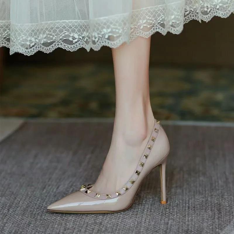 Женская обувь Слипоны Женские туфли на высоком каблуке Модные вечерние туфли Женская обувь с заклепками Острый носок Неглубокие Тонкий каблук