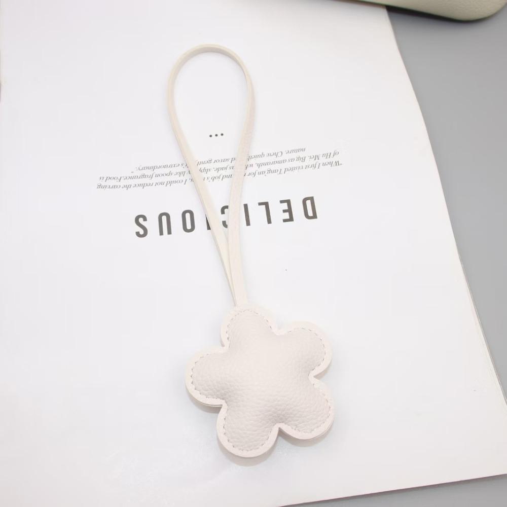 Брелок для ключей автомобиля Цветок Брелок ПУ кожа Подвеска для сумки Разноцветный ПУ кожаный держатель Женский