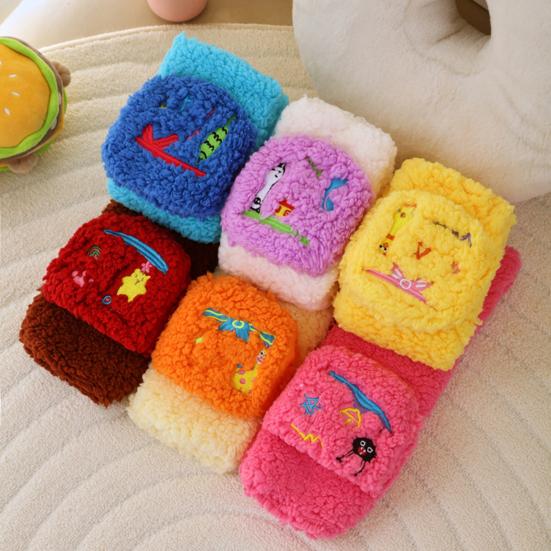 1 Pair Women Plush Fleece Socks Ultra Warm 3D Cartoon Embroidered Socks Elastic Fit Soft Thick Cozy Thermal Socks