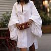 Весенние свободные мини-платья Элегантное платье-рубашка с длинными рукавами и разрезом Модное однобортное белое платье с отложным воротником Халат 27816