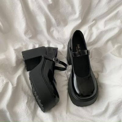 Мода 2025 Новая весна-лето Универсальная толстая подошва Французский стиль Женская обувь Высокие каблуки Маленькие кожаные туфли Дамские Zapatos De Mujer