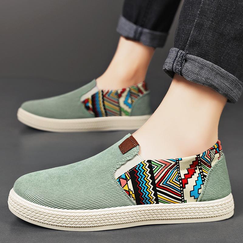 Обувь Мужская повседневная обувь Универсальная мужская обувь Мягкая подошва Тканевые туфли Старого Пекина Дышащие парусиновые туфли Обувь на одном педале Этнический стиль одинарная обувь