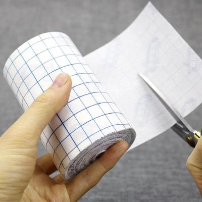 1 рулон нетканой тканевой пленки, водонепроницаемая прозрачная лента, медицинский лейкопластырь, антиаллергическая повязка для фиксации ран