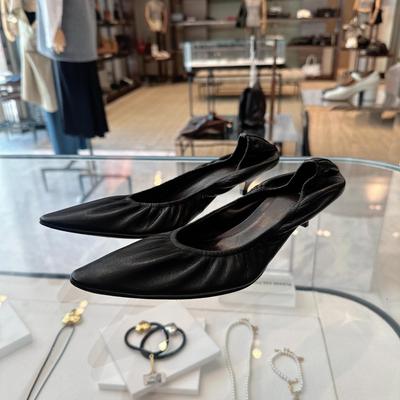 Кожаные французские нишевые туфли-лодочки на тонком высоком каблуке с острым носком и мелким вырезом, женские, весна 2025, новые, темпераментные, на каблуке-рюмочке, женская обувь