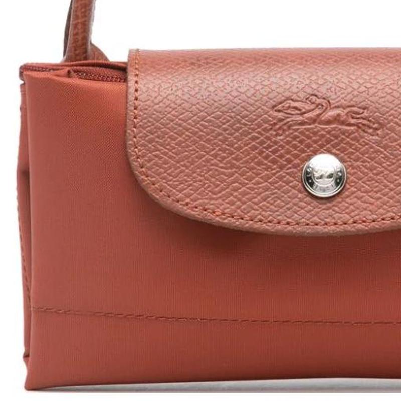 Longchamp Маленькая сумка Le Pliage с серебристой металлической застежкой Женские сумки Коричневая L1621919404
