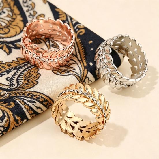 Scarf Button Clip, Leaf Design Alloy Scarf Clip, Triple-Ring Multi-Functional Clasp with Adjustable Non-Slip Grip, for Silk/Wool Scarves, Shirt