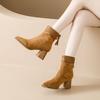 Ретро замшевые вставки с острым носком, короткие ботильоны на толстом каблуке, женские зимние новые тонкие темпераментные матовые модные ботинки на высоком каблуке 2025