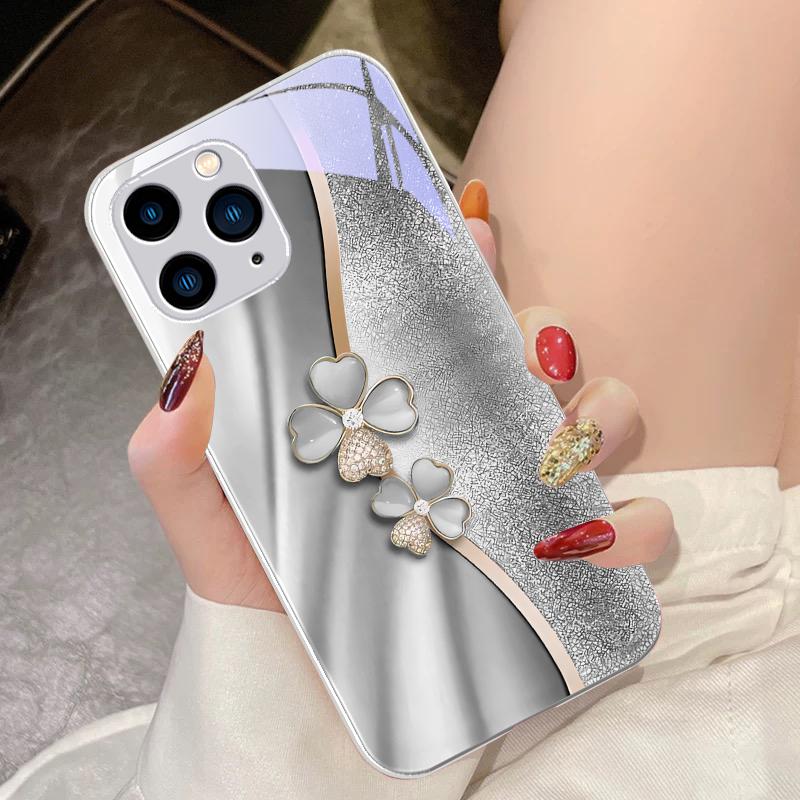 Роскошный чехол для телефона из закаленного стекла с четырехлистным клевером для iPhone 16 Pro Max 15 Pro 14 13 12 Mini 11 XS Max XR 7 8 Plus SE 2022