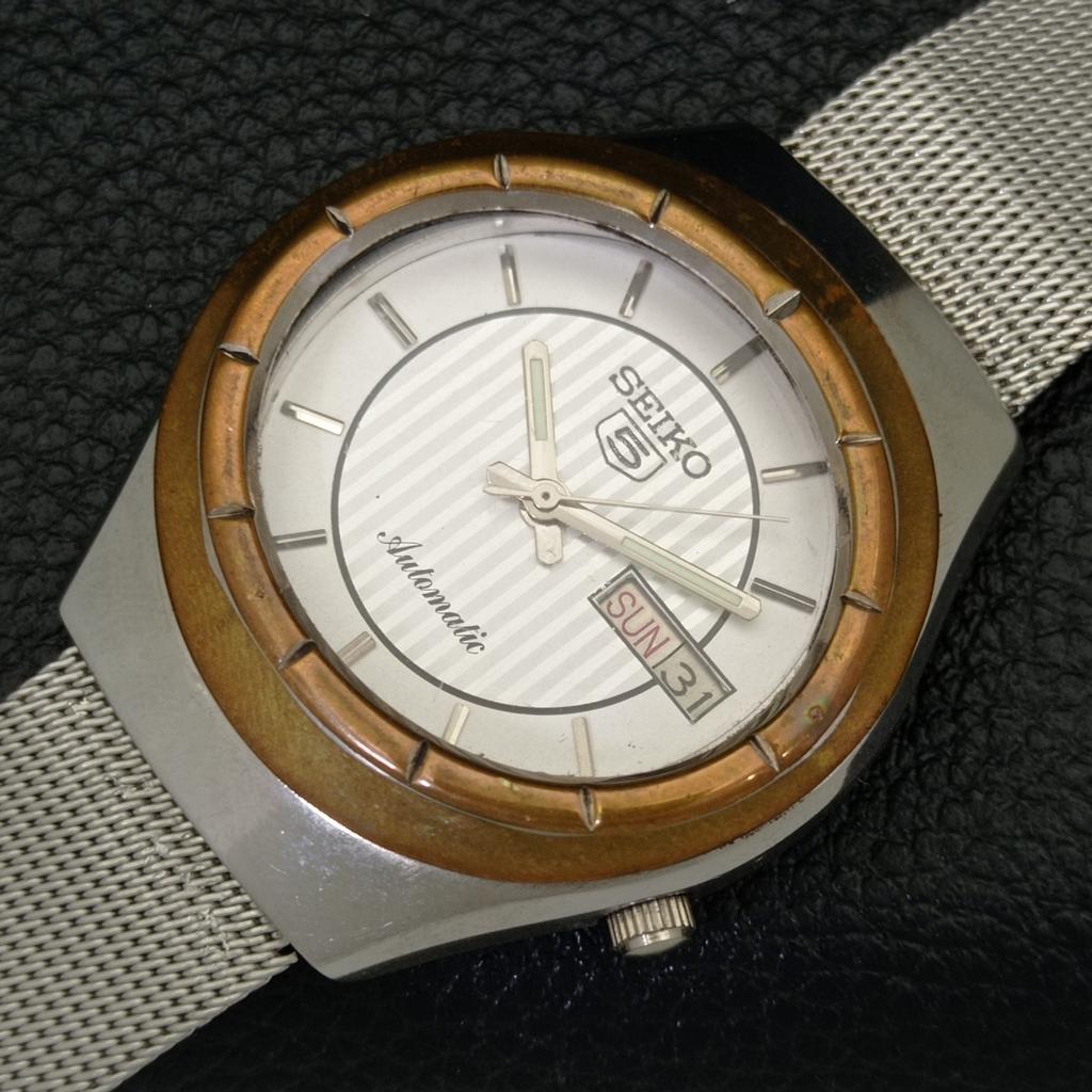 Б/У винтажные мужские часы SEIKO 5 AUTOMATIC 7009A из Японии с белым циферблатом a433231-2