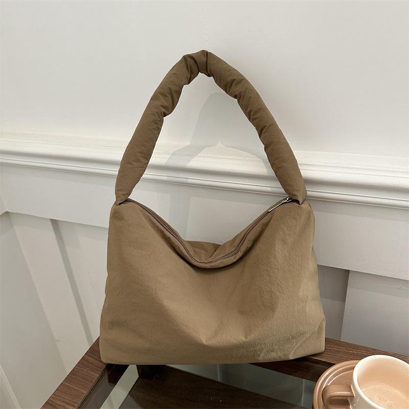 Large Capacity Nylon Cloth Trend Simple Casual Foreign Style Fashion Messenger Shoulder Tote Bag