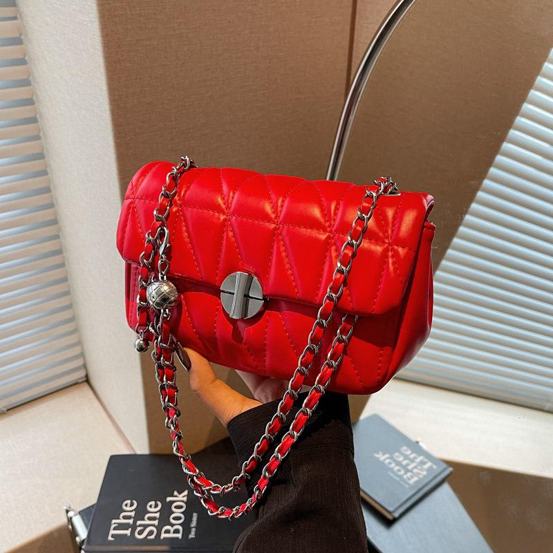 Сегодняшняя популярная маленькая сумка женская новая летняя универсальная сумка-мессенджер на цепочке на плечо маленькая квадратная сумка