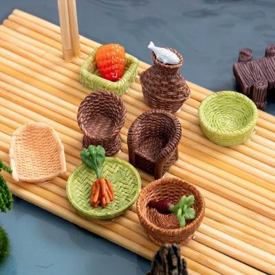 Куклы и мягкие игрушки – Кукольные домики и аксессуары