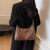 Large Capacity Bag Women'S Fashion Retro Chain Shoulder Messenger Bag Texture Commuter Women Tote Bag