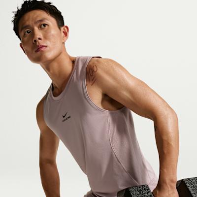 Мужские майки Nike Pro Мужские светло-розовые с круглым вырезом умеренно прямой крой