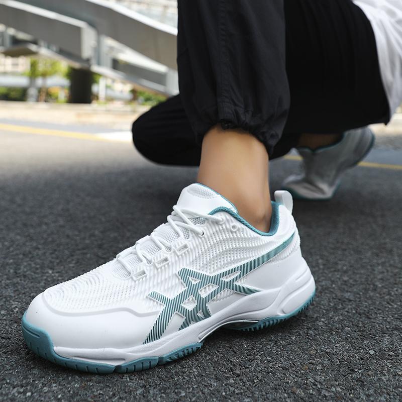 Новые кроссовки для бадминтона Мужская обувь Профессиональная теннисная спортивная обувь Дышащая износостойкая волейбольная обувь для женщин