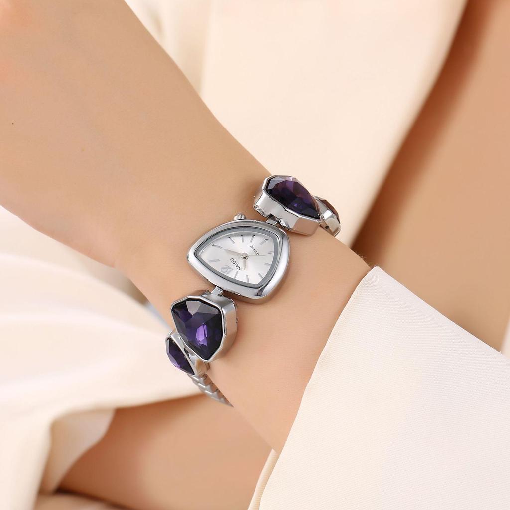 Irregular Shape Casual Easiest for Match Vintage Quartz Watch for Daily Wear Women's Gemstone Crystal Bracelet Watch