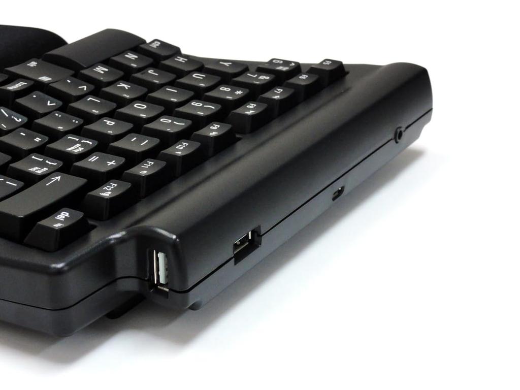 Matias Programmable Ergo Pro for Windows Split Ergonomic Keyboard, English Layout, USB, Black, FK403QPC-P/3