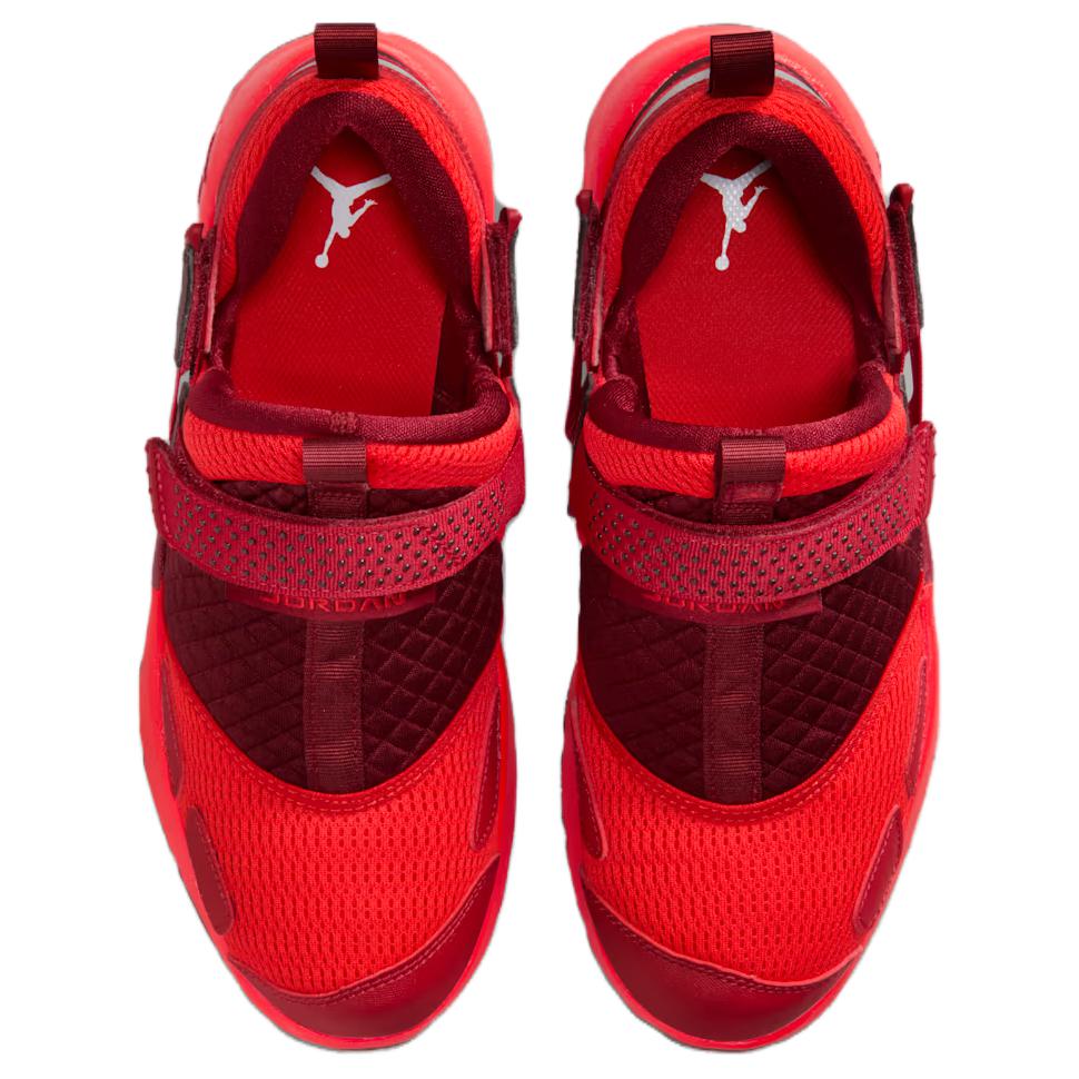Air Jordan Jordan Trunner LX Красный Чили Женские Кроссовки Светоотражающий-Серебристый Сьерра-Красный Командный-Красный HQ2164-601