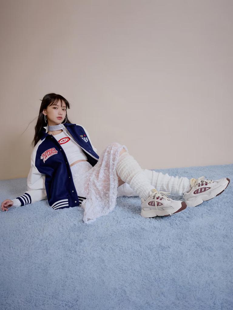 Adidas OZMILLEN Classic Lightweight Versatile Sport Shoes - Adidas Clover KJ6987