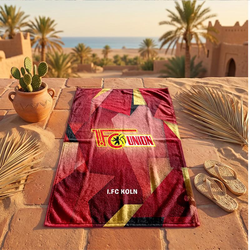 Union Berlin FC Print Microfiber Beach Towel Quick Dry Absorbent Large Towel For Beach Swimming Travel