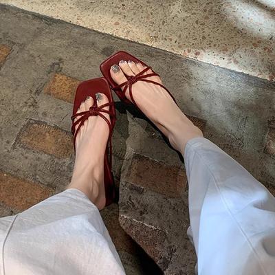 Женская обувь – Сандалии