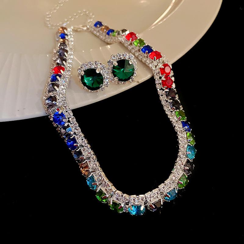 European & American Luxury Zircon Jewelry Set: Retro Clavicle Chain Necklace, Versatile Fashion Accessory