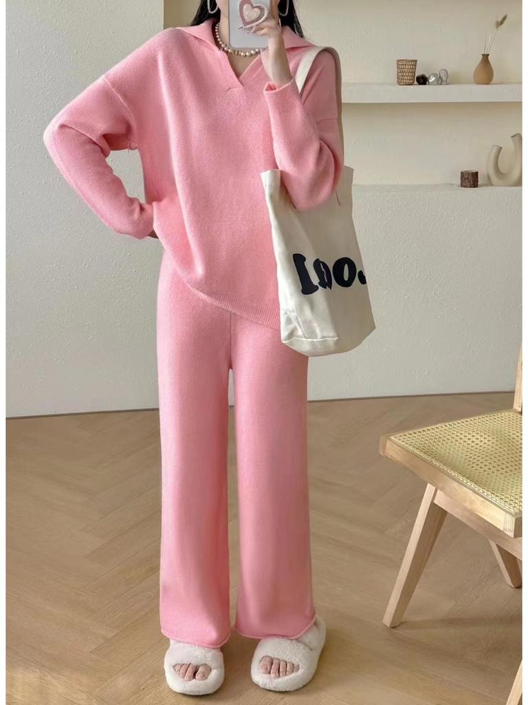 Корейский свободный повседневный вязаный комплект широких брюк и однотонного поло-свитера для женщин - Осенне-зимняя коллекция из двух предметов