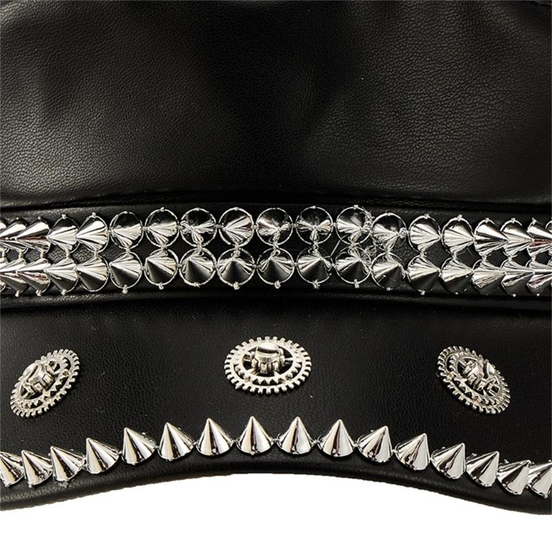 Легкая, дышащая бейсболка с прочной искусственной кожей и заклепками в стиле панк для летних фестивалей и вечеринок.