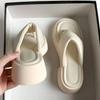Thick-soled Flip-flops Women's Summer Outer Wear Heightening Non-slip Seaside Beach High-end 2025 New Sandals