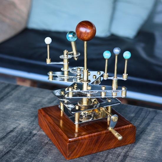 25,4 см Orrery Luxury Home Décor Модель солнечной системы Идеальный подарок на новоселье, подарок мужу, теллурион, элегантный функциональный шедевр декора