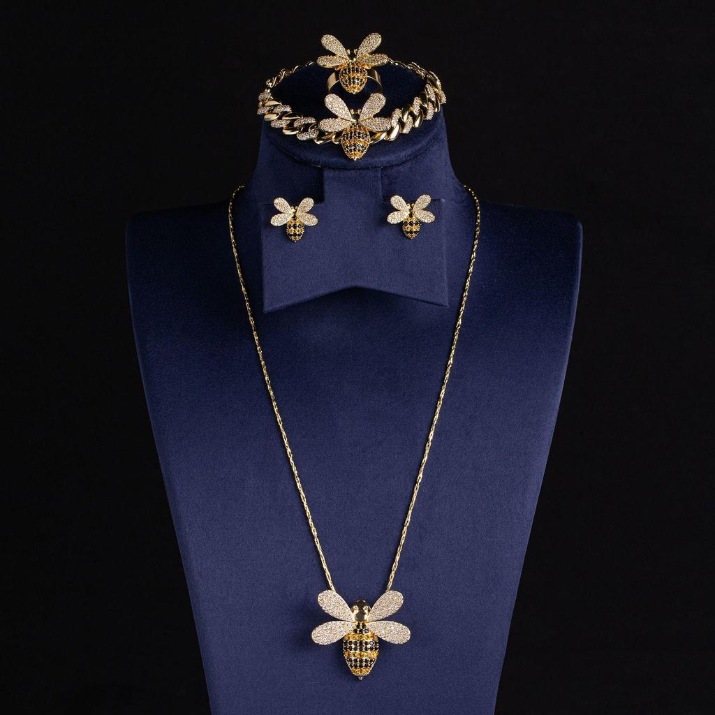 Cross-Border Bee Jewelry Set: Elegant 14K Gold Necklace & Earrings