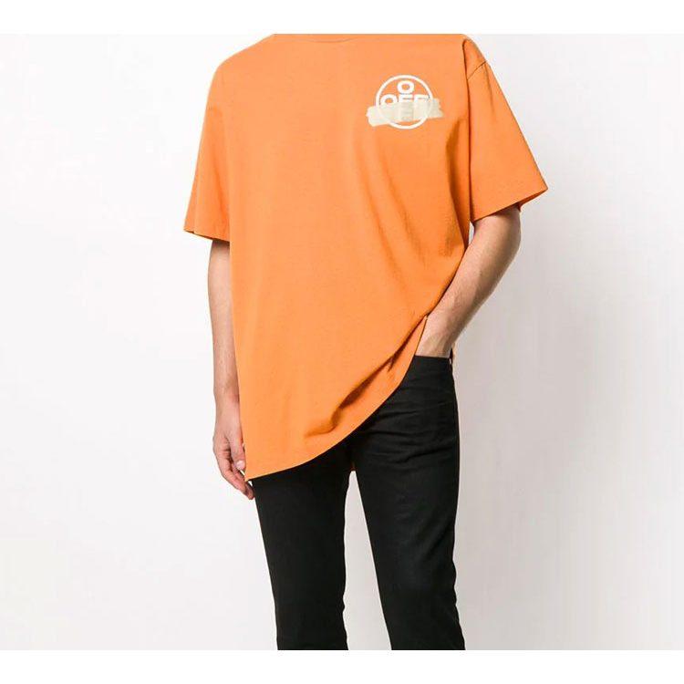OFF WHITE Узкая футболка с принтом Стрелы на ленте OMAA038R201850021948