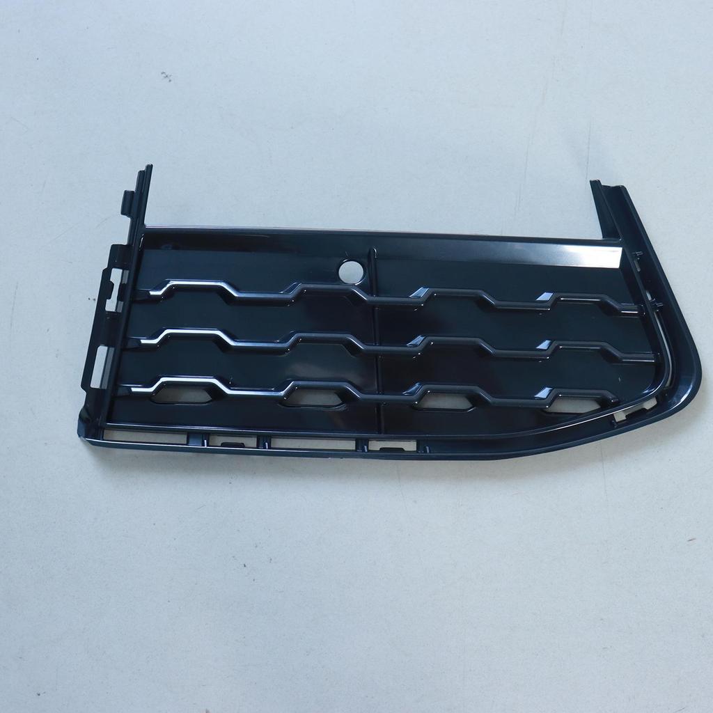 Решетка переднего бампера для BMW G12 (51118092157/51118092158)