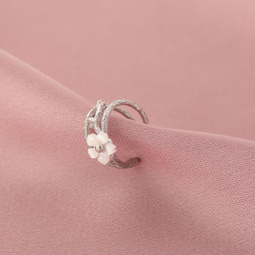 Sakura Jewelry Gifts Flower Ear Clips Ear Cuff Cartilage Clip Earrings Korean Earrings for Women