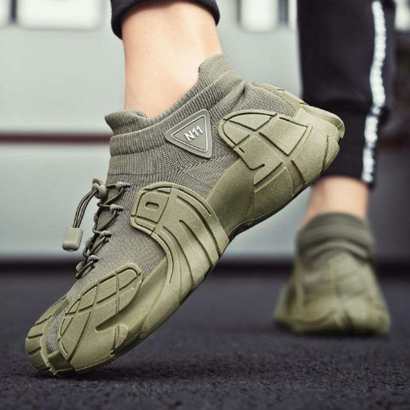 Модная Высококачественная Мужская Обувь 2025 Новые Летние Дышащие Сетчатые Кроссовки на Платформе для Мужчин для Открытого Спорта и Отдыха Носки Модная Обувь Мужчины