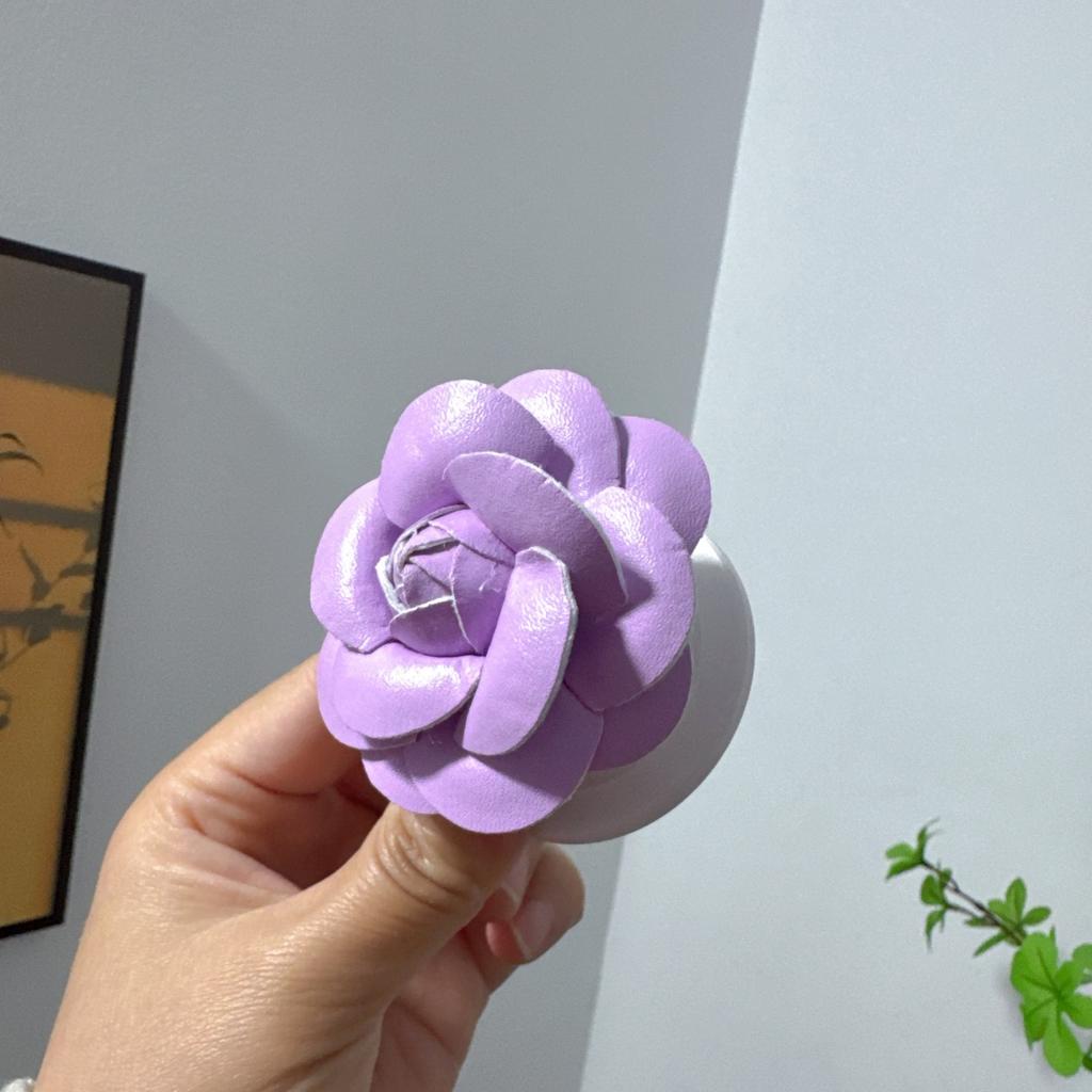 Cute 3D Flower Magnetic Suction Bracket Foldable Griptok Phone Holder for IPhone Samsung Support Socket Pocket Grip Stand Bracke
