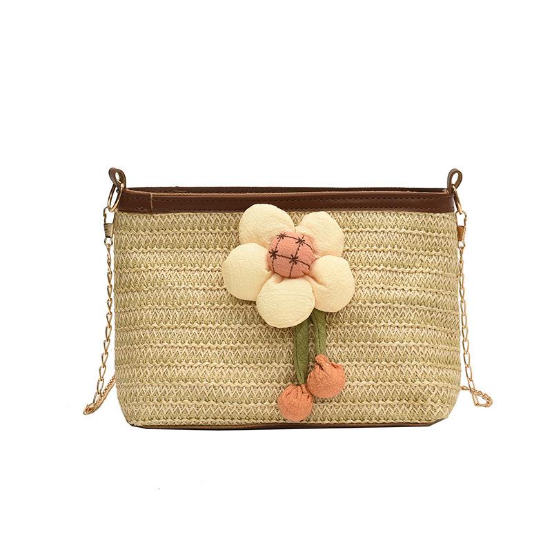 Pastoral Fengsen Girls' Straw Weaving Bag New Summer Flower Literary Weaving Bag One-shoulder Crossbody Small Square Bag