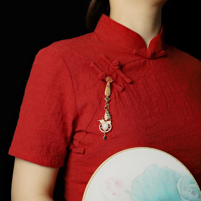 Chinese retro cheongsam press placket pendant colorful treasure butterfly gold long fringed pendant classical Chinese style accessories women