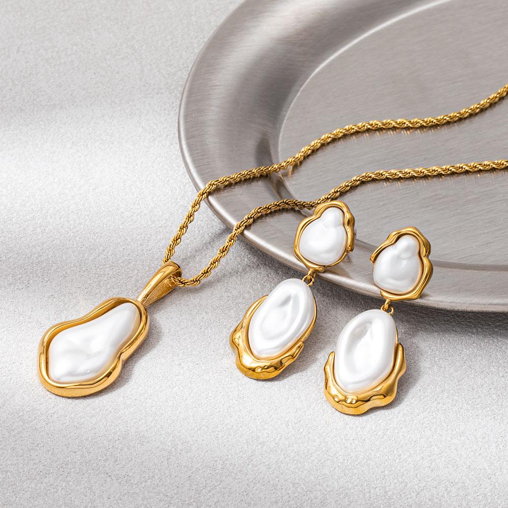 Joolim Jewelry 18K Gold Plated Waterproof Fashion Irregular Pearl Pendant Twisted Rope Chain Necklace Stainless Steel Jewelry